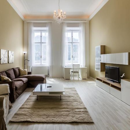 Spacious Riverside Residency - Magnificent View Budapešť Exteriér fotografie