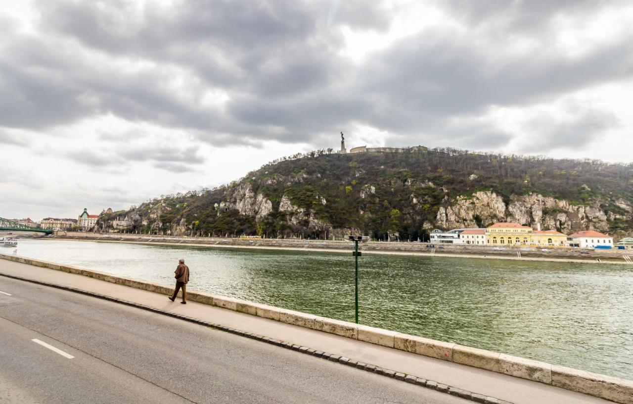 Spacious Riverside Residency - Magnificent View Budapešť Exteriér fotografie